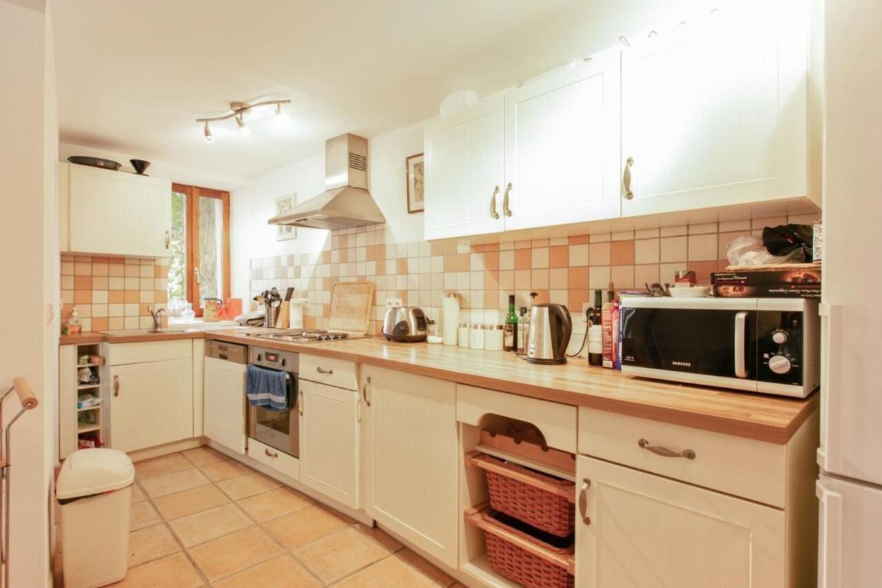 Charming And Quaint 2-Bed House In Marseillan Villa Екстериор снимка