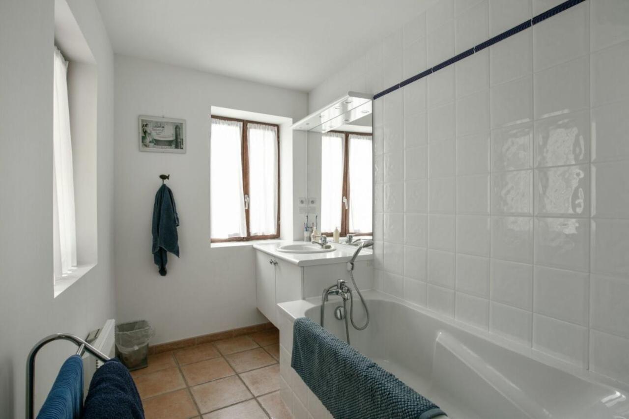 Charming And Quaint 2-Bed House In Marseillan Villa Екстериор снимка