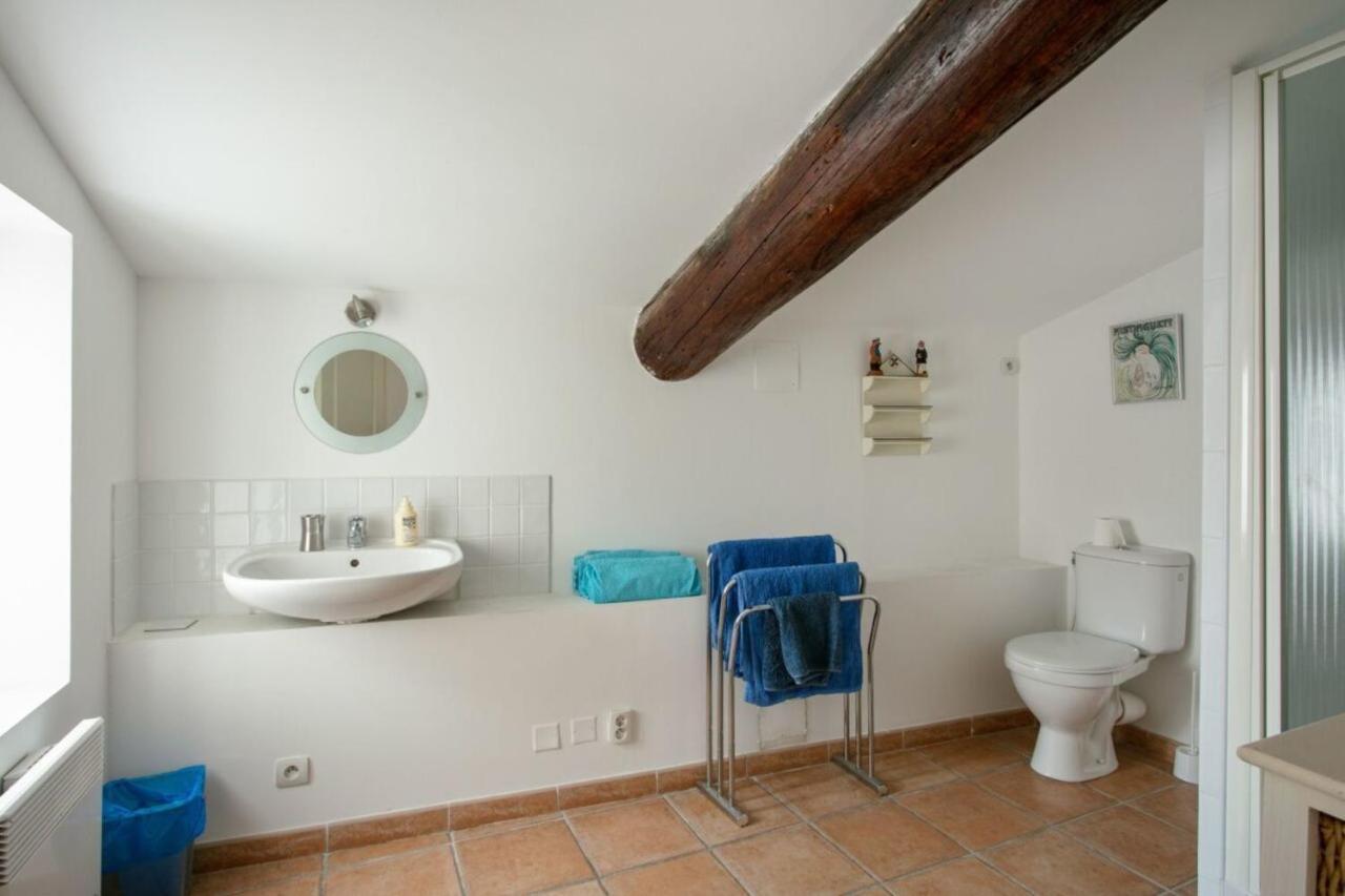Charming And Quaint 2-Bed House In Marseillan Villa Екстериор снимка